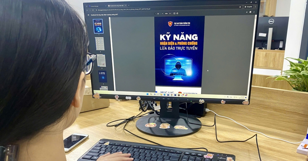 Cục An toàn thông tin đã xây dựng ‘Cẩm nang kỹ năng nhận diện và phòng chống lừa đảo trực tuyến’ để các đơn vị tham gia chiến dịch sử dụng trong quá trình triển khai phổ biến tới người dân. 