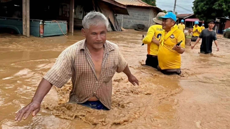 Lũ lụt nghiêm trọng tại miền Bắc Thái Lan