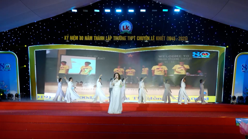 Chương trình văn nghệ “Ký ức thời áo trắng”