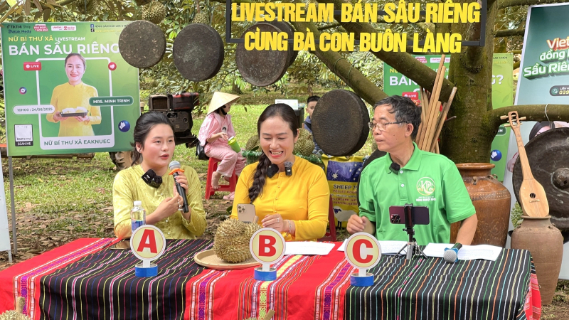 Buổi livestream đặc biệt