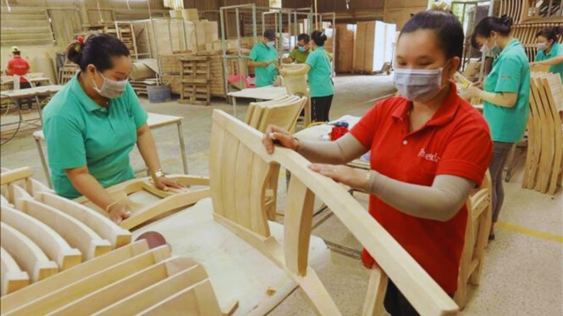 Xuất khẩu nông lâm thủy sản 8 tháng tăng 12%