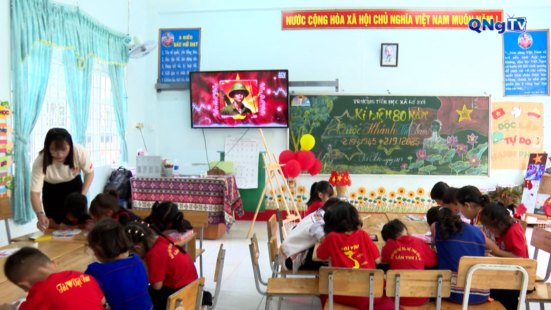 Mười bốn nhóm học sinh, sinh viên được miễn học phí