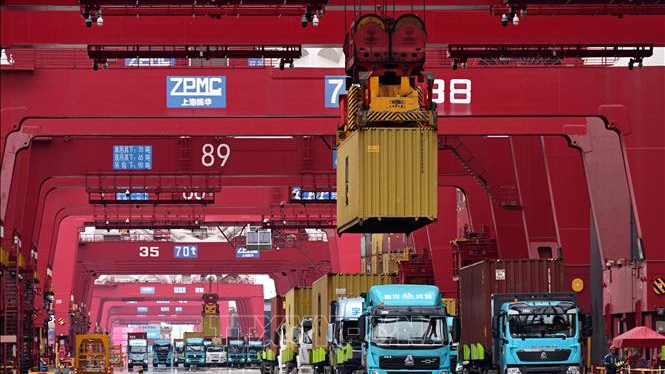 Xuất nhập khẩu của Trung Quốc tiếp tục tăng trưởng ổn định