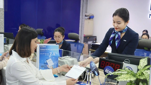 Ngân hàng cảnh báo khách hàng cẩn trọng với phương thức lừa đảo mới