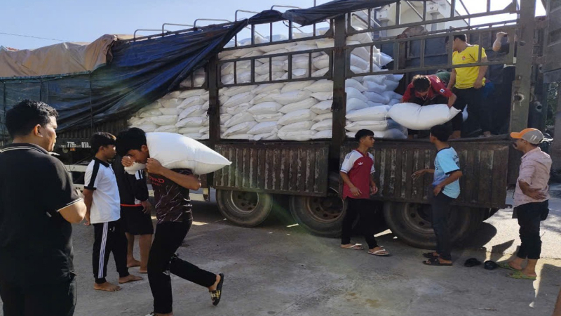 Xuất cấp hơn 7.000 tấn gạo dự trữ quốc gia hỗ trợ học sinh, sinh viên