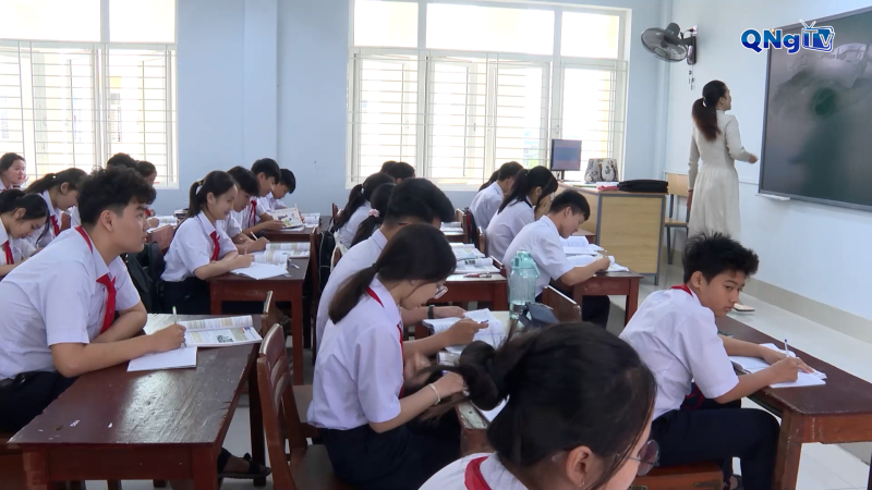 Bỏ hình thức "đuổi học", học sinh bị kỷ luật cao nhất chỉ viết kiểm điểm