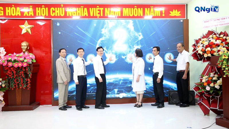 Trung tâm Y tế Sơn Tây công bố triển khai hồ sơ bệnh án điện tử