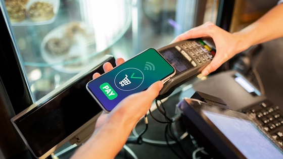 Thúc đẩy thanh toán không dùng tiền mặt
