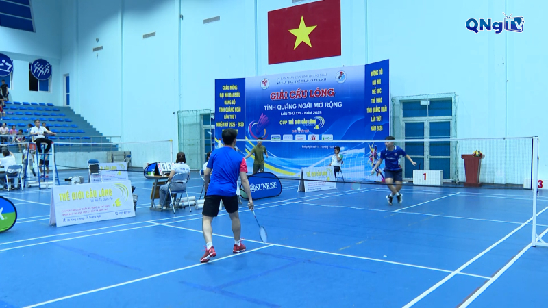 Khai mạc giải cầu lông tỉnh Quảng Ngãi mở rộng lần thứ XVI