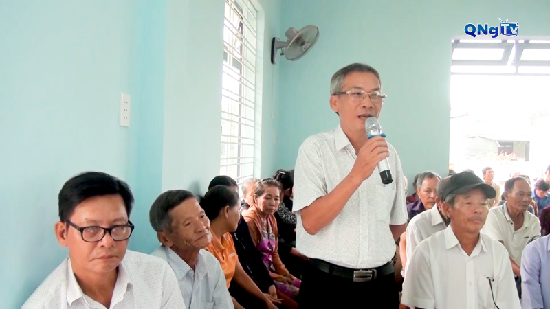 Bí thư Đảng ủy xã Phước Giang đối thoại trực tiếp với nhân dân thôn Kim Thành