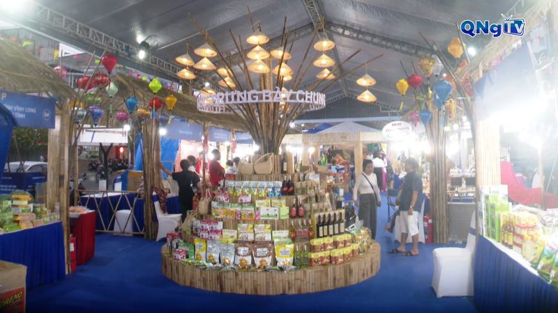 Khai mạc diễn đàn OCOP Đồng bằng sông Cửu Long 2025