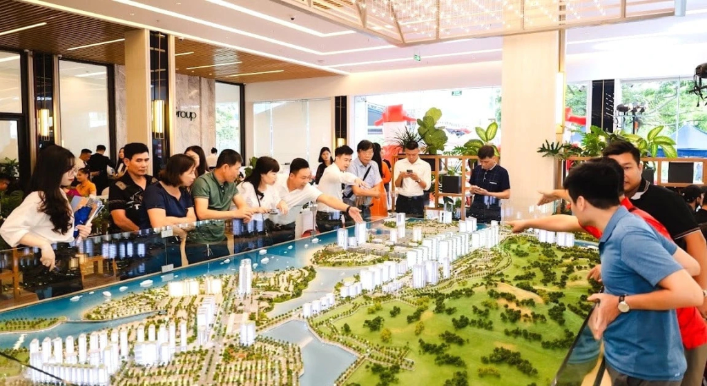 Trung tâm giao dịch bất động sản và quyền sử dụng đất do Nhà nước quản lý sớm đi vào hoạt động.