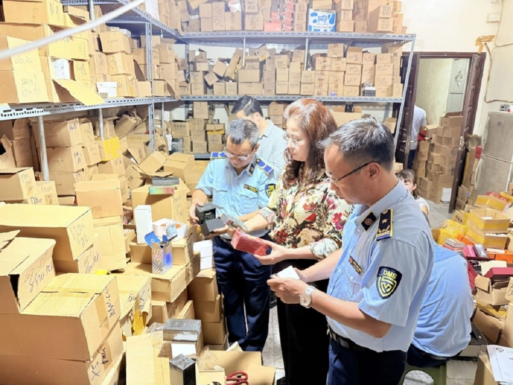 Tổng số tiền xử lý vi phạm hành chính 402 tỷ đồng.