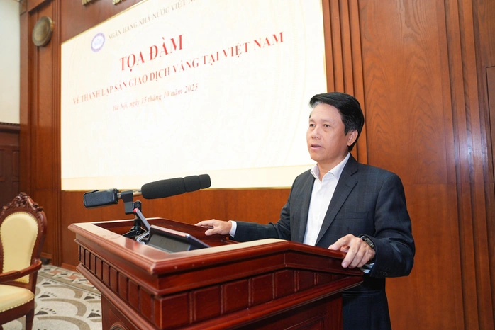 Phó Thống đốc NHNN Phạm Tiến Dũng phát biểu khai mạc Toạ đàm. Ảnh: Thời báo Ngân hàng