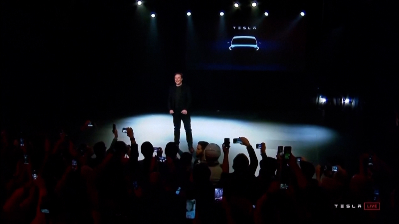 Elon Musk trở thành người đầu tiên sở hữu 500 tỷ USD