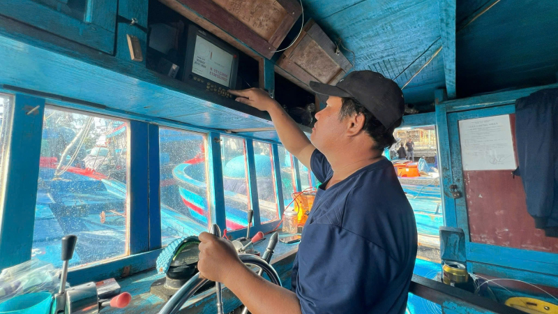 Quảng Ngãi mạnh tay xử lí tàu cá vi phạm 