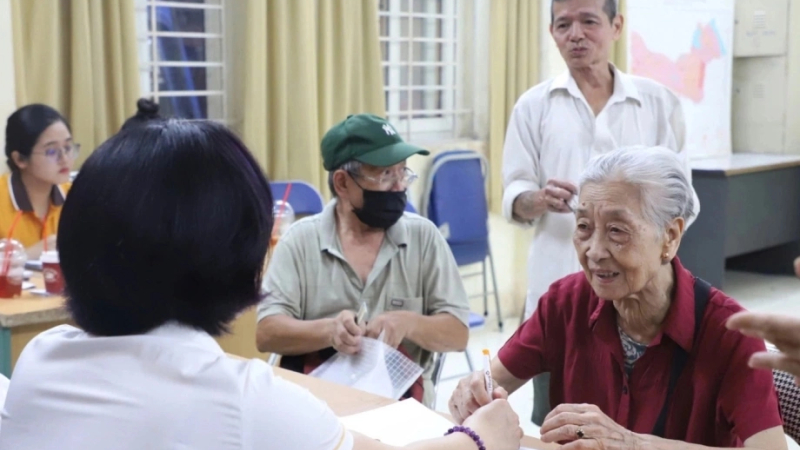  Lương hưu, bảo hiểm, an sinh xã hội sẽ chi trả qua VNeID 