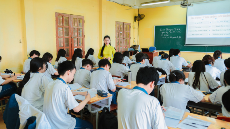 Ban hành chương trình nâng cao của 15 môn chuyên 