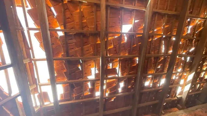 Tập trung khắc phục cơ sở giáo dục bị hư hỏng do động đất