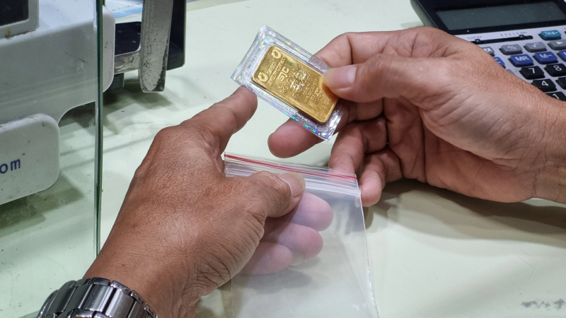 Chính thức hướng dẫn cấp phép sản xuất vàng miếng, nhập khẩu vàng