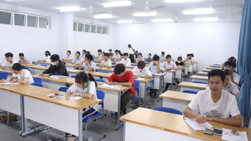 Dự kiến nhiều điểm mới trong tổ chức thi đánh giá năng lực ngoại ngữ và tiếng Việt