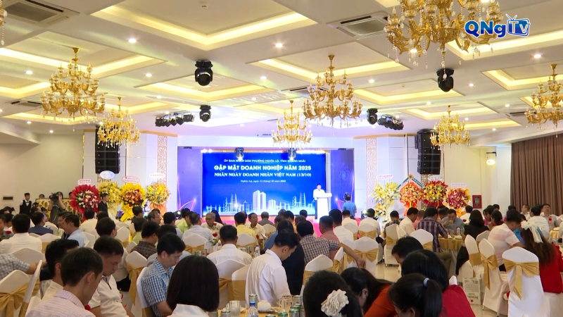 Gặp mặt nhân ngày Doanh nhân Việt Nam 