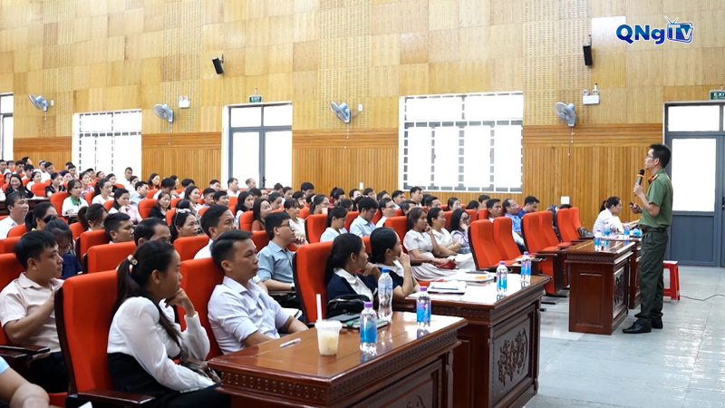 Tập huấn giáo dục đạo đức, lối sống văn hóa trên không gian mạng