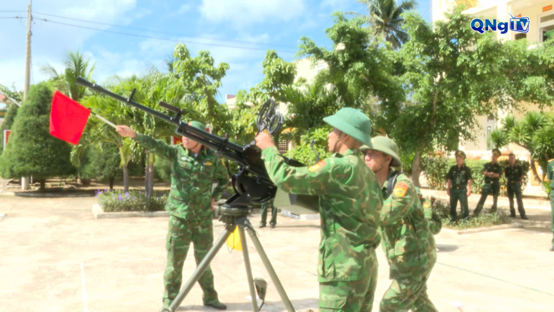 Ban chỉ huy Bộ đội Biên phòng tỉnh kiểm tra toàn diện Đồn Biên phòng Lý Sơn