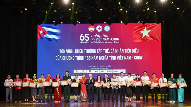 Hơn 615 tỷ đồng của Việt Nam chia sẻ khó khăn cùng nhân dân Cuba