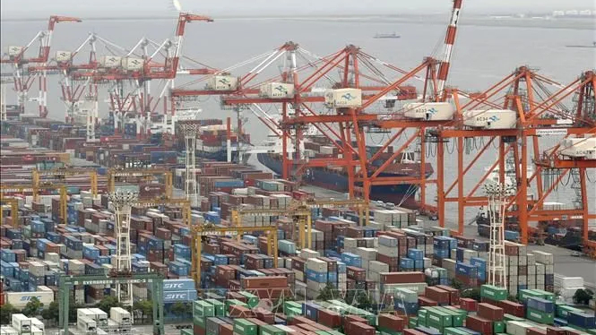 Căng thẳng thương mại Mỹ - Trung có thể làm giảm 7% sản lượng kinh tế toàn cầu