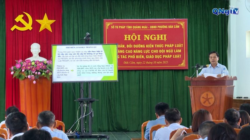 Tập huấn tuyên truyền viên tại phường Đăk Cấm