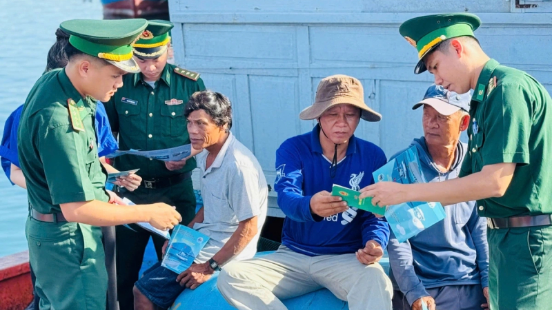 Quảng Ngãi siết chặt kiểm soát, quyết liệt chống khai thác hải sản bất hợp pháp
