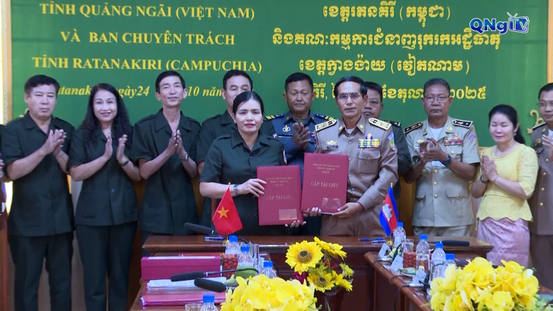 Tiếp tục tìm kiếm, quy tập hài cốt liệt sĩ quân tình nguyện