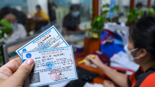 Cấp xã phải lập danh sách cấp thẻ bảo hiểm y tế cho trẻ khi cấp giấy khai sinh