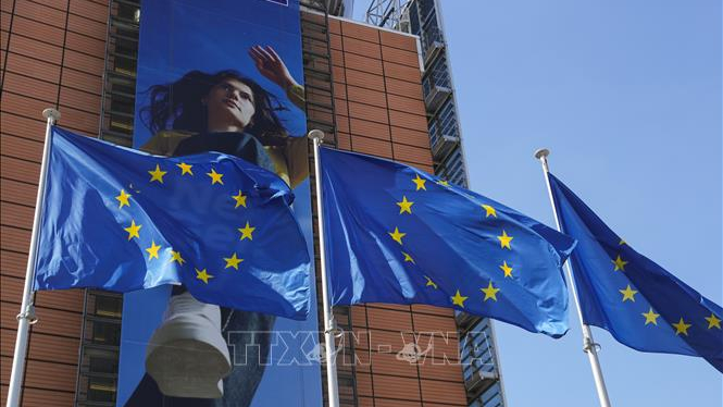 EU cam kết hỗ trợ tài chính khẩn cấp cho Ukraine