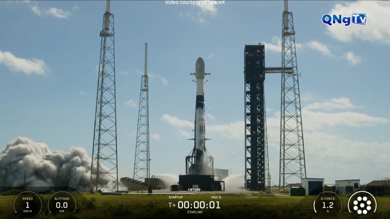 Spacex ph&oacute;ng h&agrave;ng chục vệ tinh Starlink l&ecirc;n quỹ đạo tr&aacute;i đất tầm thấp