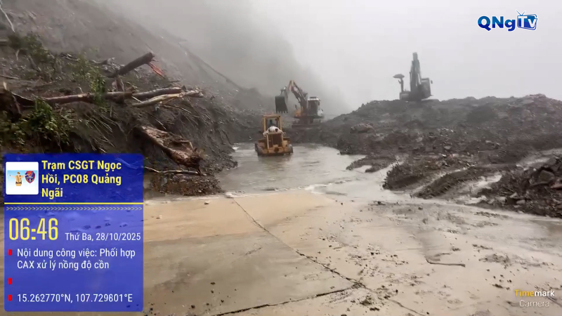 Khẩn trương khắc phục sạt lở đèo Lò Xo