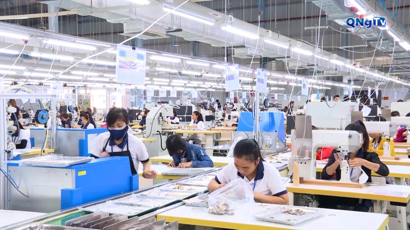 10 tháng, thu ngân sách ước đạt gần 28.000 tỷ đồng