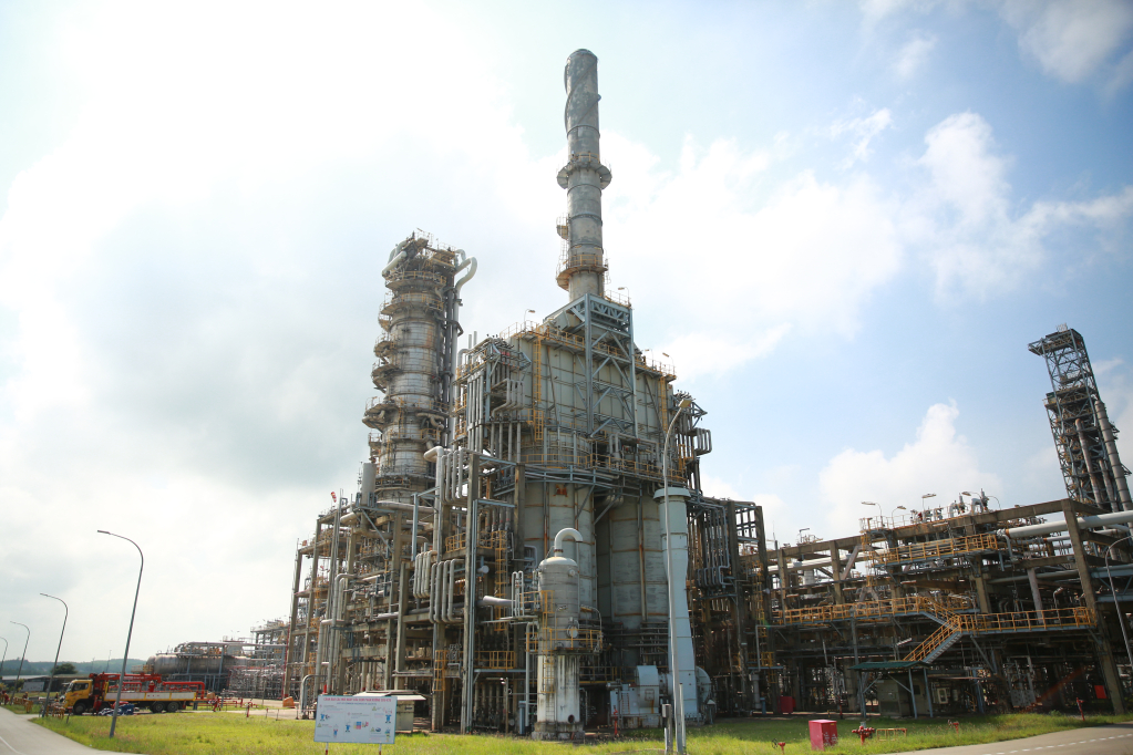 Nhà máy Lọc dầu Dung Quất hoạt động an toàn, ổn định.