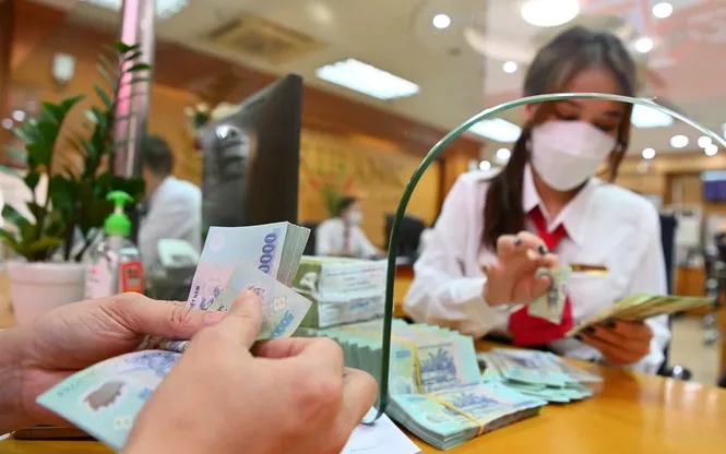 Mặt bằng lãi suất cho vay tiếp tục xu hướng giảm