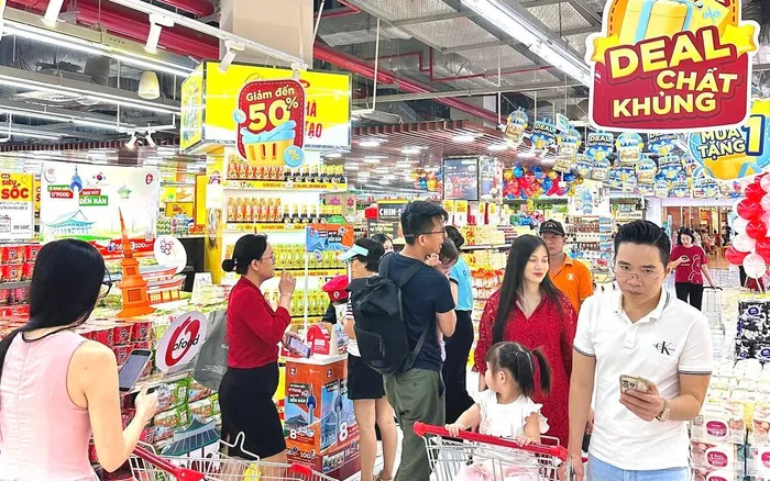 Sức cầu tiêu dùng trong nước tiếp tục là trụ cột kinh tế 