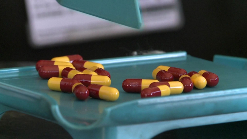 Kháng kháng sinh đang gây ra tình trạng khẩn cấp y tế toàn cầu 