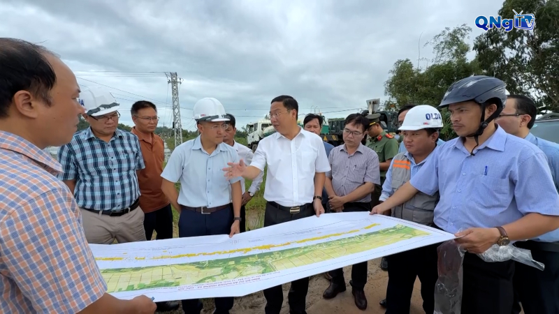 Gấp rút giải phóng mặt bằng dự án đường Hoàng Sa - Dốc Sỏi