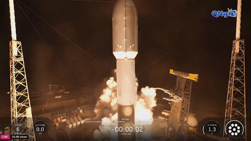 Spacex tiếp tục ph&oacute;ng loạt vệ tinh Starlink mới