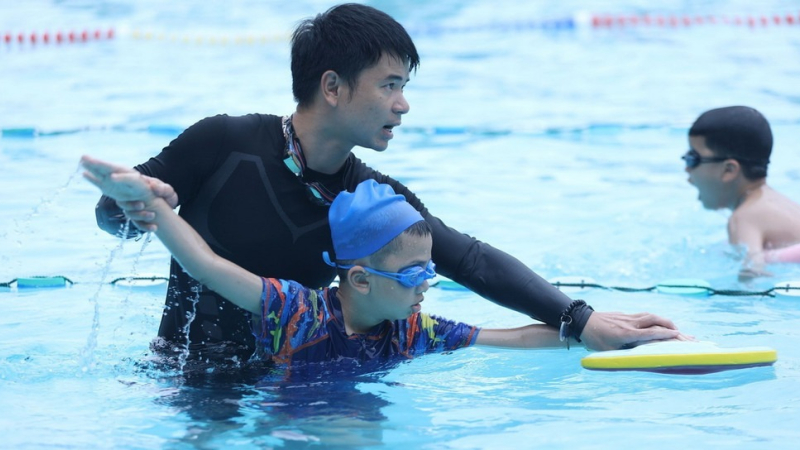 Ban hành chương trình dạy bơi an toàn cho học sinh