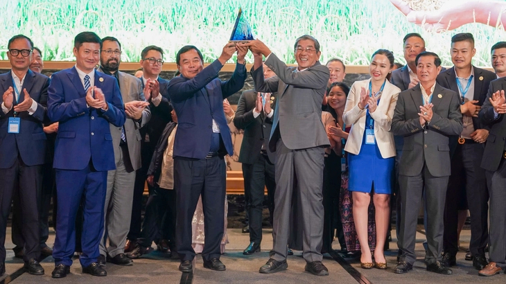 Gạo ST25 tiếp tục giành danh hiệu “Gạo ngon nhất thế giới" năm 2025