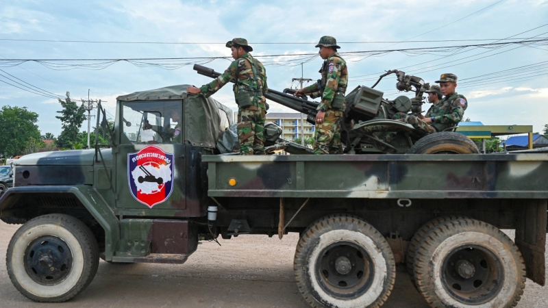 Thái Lan đình chỉ tuyên bố hòa bình với Campuchia