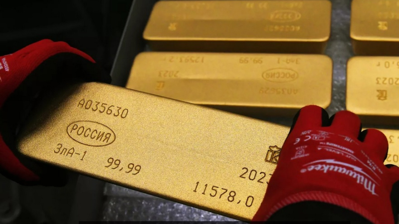 Nga tăng dự trữ vàng quốc tế lên mức kỷ lục