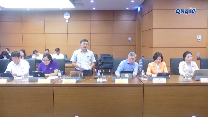 Góp ý hoàn thiện các dự án luật