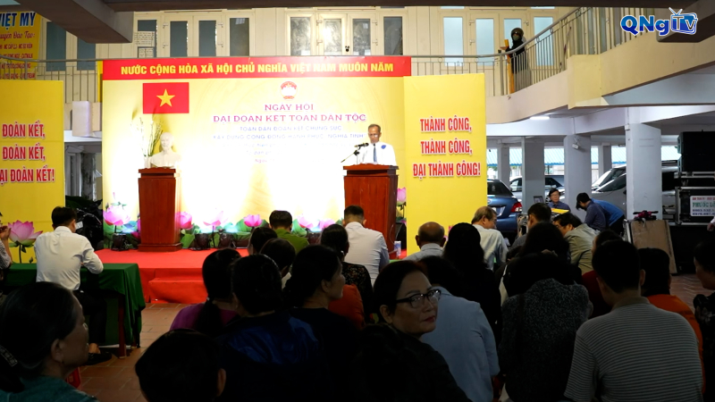 Ngày hội Đại đoàn kết toàn dân tộc ở phường Nghĩa Lộ